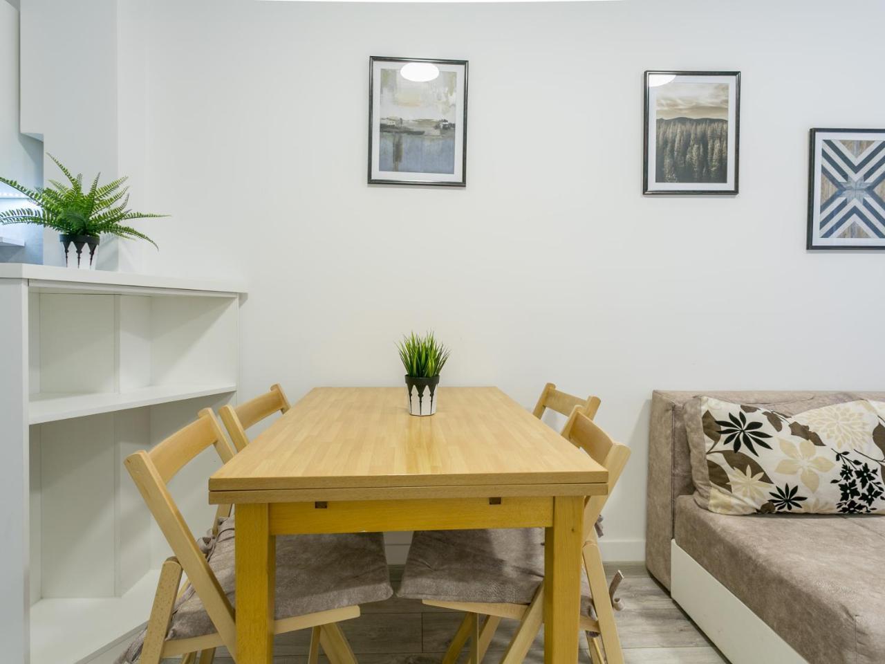 Belgrade Renting Down Apartment Eksteriør bilde