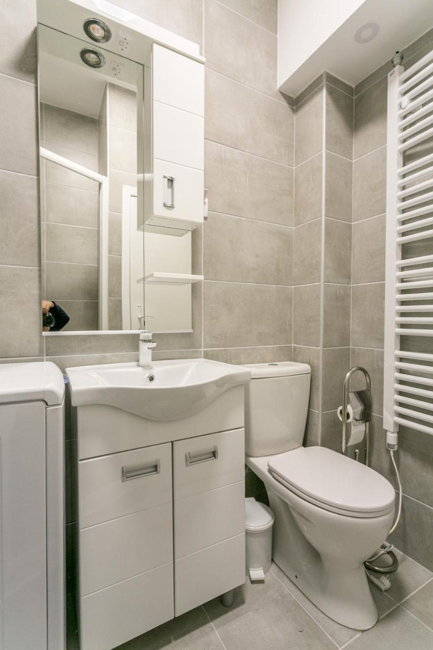 Belgrade Renting Down Apartment Eksteriør bilde